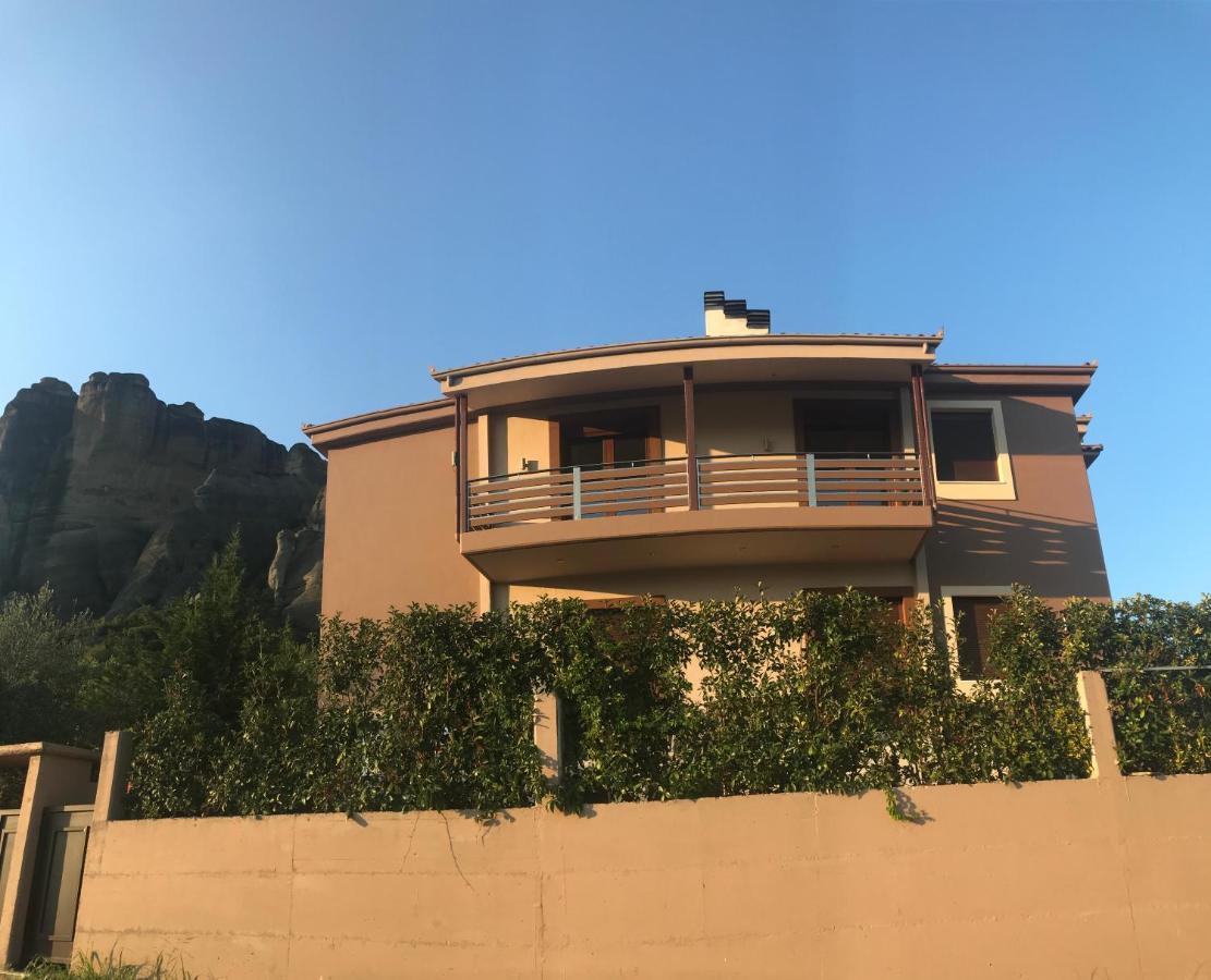 Villa Under Meteora Kalampáka Eksteriør bilde